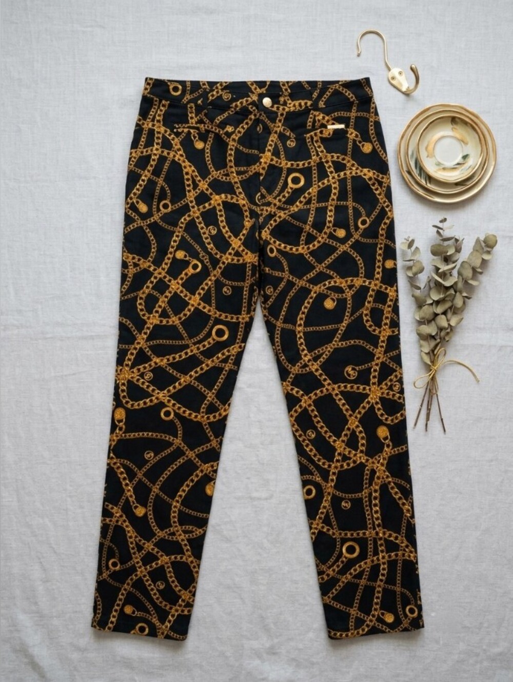 Michael Kors Black Pants with Gold Chain Print 🖤
